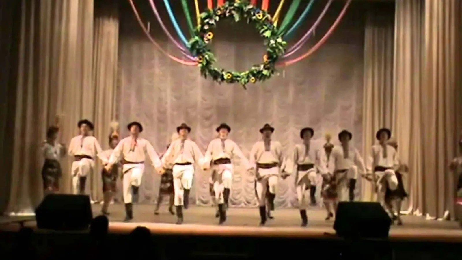 Ukrainian Dance World - Kaperush